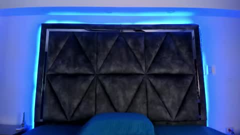 Elsa online show from February 20, 2025, 3:19 pm