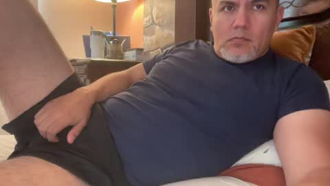 Snapshot of elvecinoequipadon chatting on July 20, 2026, 3:47 pm Petrhus Rockpic online show from July 20, 2026, 3:47 pm