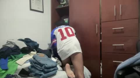 Snapshot of elvergudo0 chatting on February 15, 2025, 6:12 am Diego online show from February 15, 2025, 6:12 am