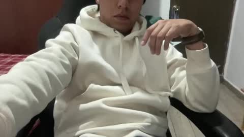 Snapshot of elvergudo0 chatting on September 14, 2025, 8:02 am Diego online show from September 14, 2025, 8:02 am