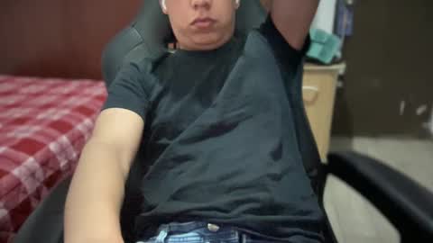 Snapshot of elvergudo0 chatting on October 12, 2025, 5:17 am Diego online show from October 12, 2025, 5:17 am