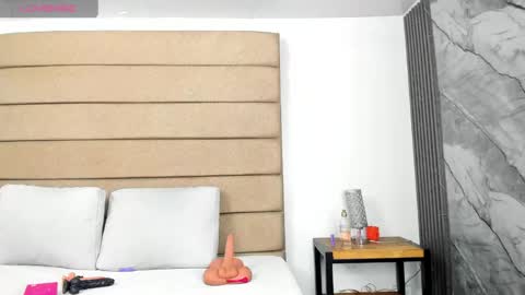 ely brown online show from April 22, 2026, 6:16 am