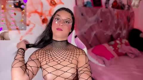 ely_w1 online show from October 16, 2025, 7:15 pm