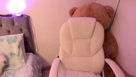 Ross online show from April 15, 2026, 11:05 pm