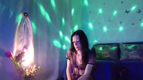 Elisa online show from March 29, 2026, 5:13 pm