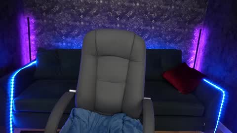 Call me Elis online show from December 27, 2024, 7:03 pm