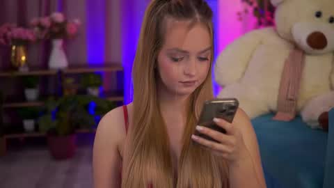 Elyssa online show from January 13, 2026, 7:30 pm