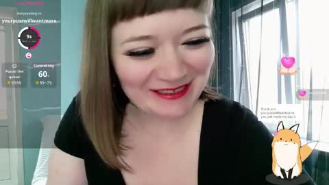 elza1981 online show from April 18, 2026, 9:24 am