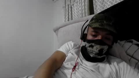 elzarko777 online show from October 7, 2025, 6:32 am