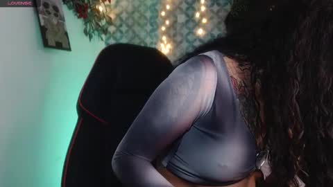 ema_ploxx online show from October 24, 2025, 2:52 am