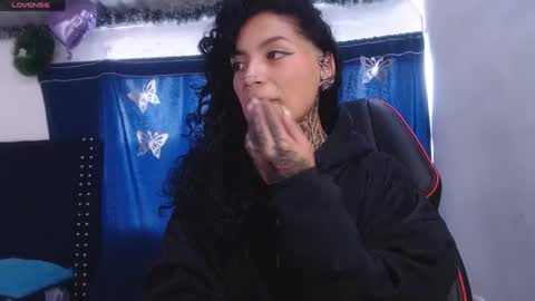 ema_ploxx online show from April 15, 2026, 2:46 pm