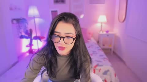 Snapshot of ema_soul chatting on September 16, 2025, 7:59 pm emma soul online show from September 16, 2025, 7:59 pm