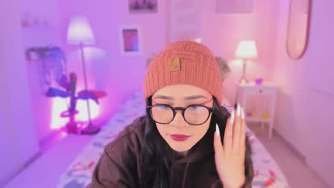 Snapshot of ema_soul chatting on September 17, 2025, 7:48 pm emma soul online show from September 17, 2025, 7:48 pm