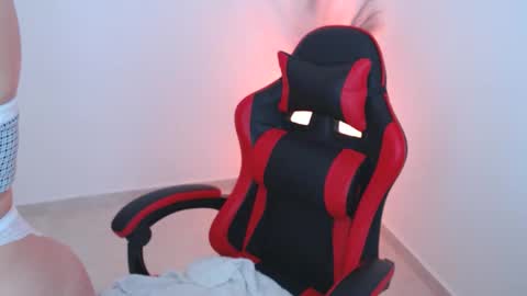  SAMANTA   online show from October 16, 2025, 2:18 pm