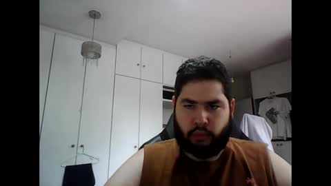 embarrassed_str8_3incher online show from November 14, 2025, 6:06 pm