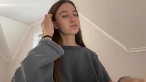 Alina online show from November 27, 2025, 11:45 am