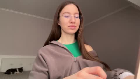 Alina online show from March 19, 2026, 1:59 pm