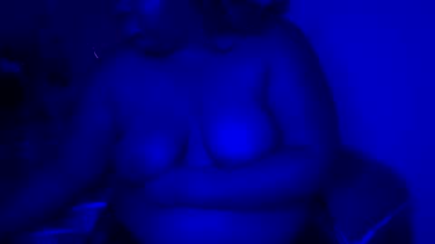 Empress Ember online show from November 1, 2025, 1:29 am