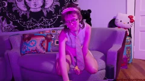 Embersburningup online show from June 5, 2026, 1:12 am