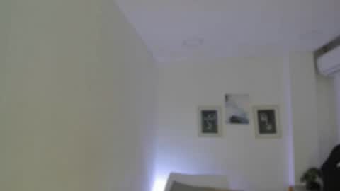 emelie_89 online show from October 20, 2025, 11:54 am