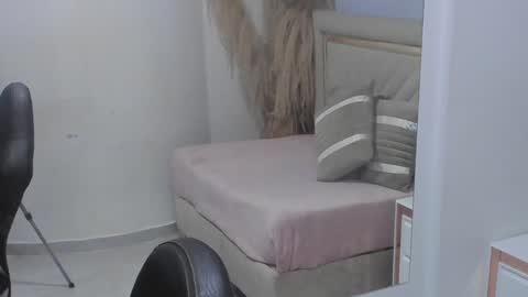 Emily  online show from December 11, 2024, 6:47 am