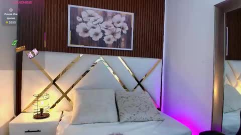 Emily  online show from December 18, 2025, 2:50 am