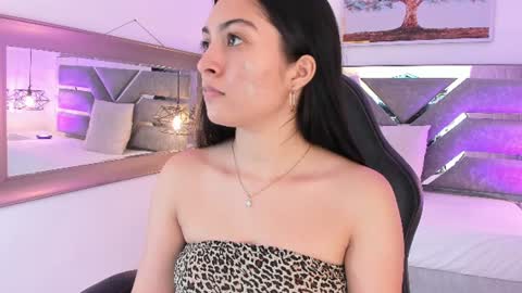 Emily  online show from June 17, 2026, 4:15 am