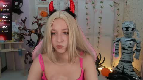 emelia online show from November 1, 2025, 12:07 pm