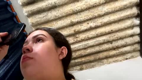 emely_pregnant online show from October 25, 2025, 2:02 pm