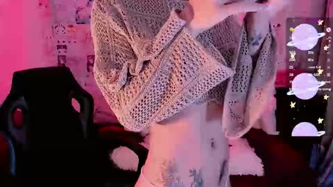 Emely Rous online show from December 5, 2025, 12:47 pm