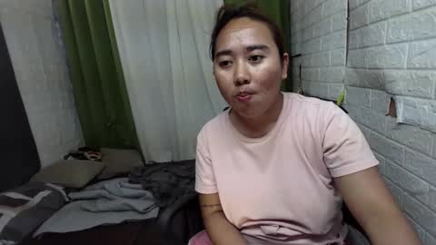 Emely online show from March 2, 2025, 7:32 am