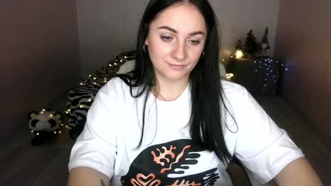 Emely online show from January 25, 2025, 2:37 am