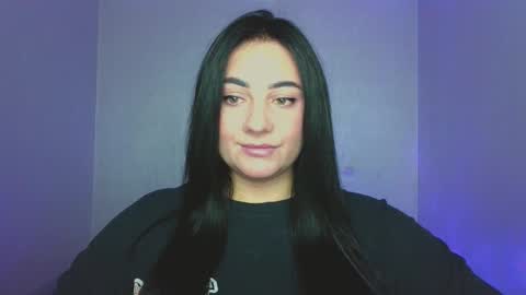 Emely online show from September 18, 2025, 10:34 pm