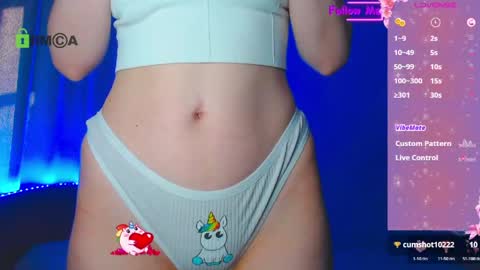 Emely online show from May 11, 2026, 3:34 am