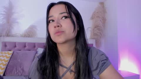 Emy online show from February 12, 2025, 10:48 pm