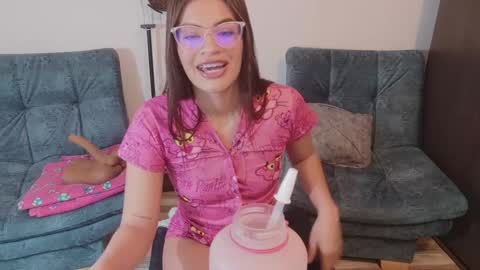 sabrina online show from October 10, 2025, 5:39 am