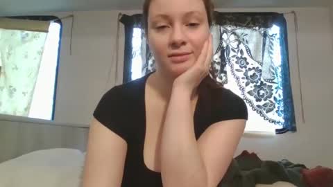 EmerieSkye online show from January 14, 2025, 5:34 pm