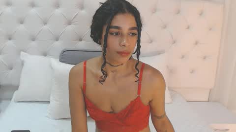 emi_turner online show from September 11, 2025, 12:16 pm