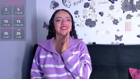 Snapshot of emiily_curly chatting on February 9, 2026, 11:58 am Emily online show from February 9, 2026, 11:58 am