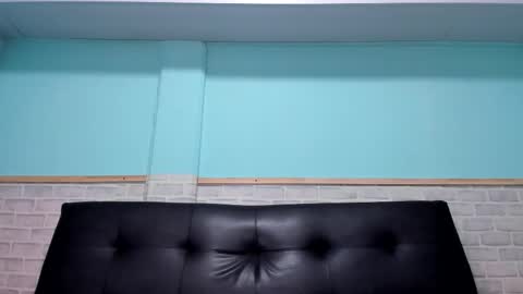 Emily online show from October 1, 2025, 11:38 am