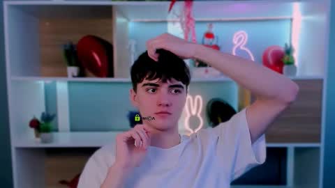 emil_lucky online show from February 20, 2026, 12:27 pm