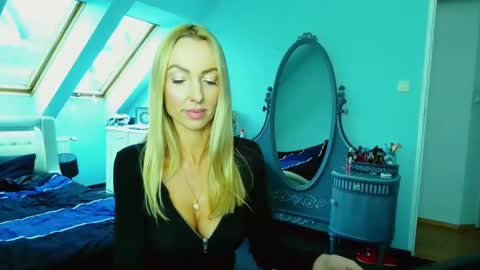 Emila online show from January 23, 2025, 10:54 am