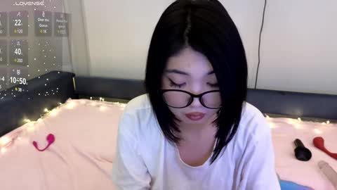 Emili online show from January 12, 2025, 12:23 pm