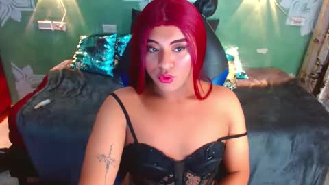 Emili roux online show from January 13, 2025, 7:21 pm