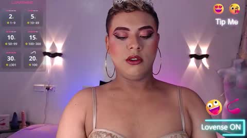 Emili roux online show from November 4, 2025, 12:15 pm