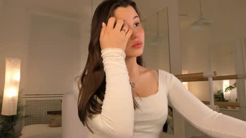 emilia_dream online show from January 27, 2025, 2:57 pm