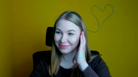 Emilia online show from March 20, 2026, 6:29 am