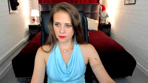 Snapshot of emiliabedy chatting on July 1, 2026, 9:22 am Emilia Bedy online show from July 1, 2026, 9:22 am
