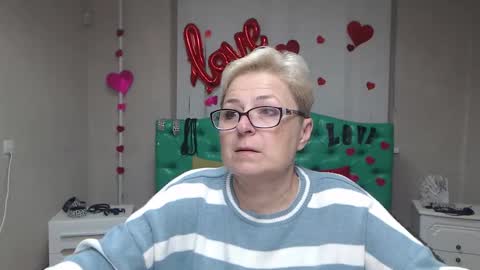 EmiliaGree online show from October 1, 2025, 5:19 pm