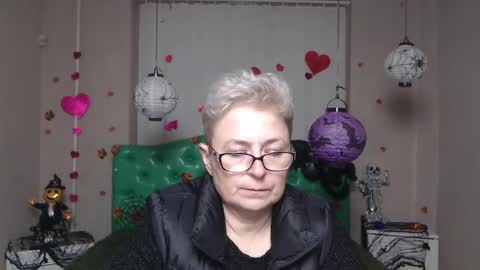 EmiliaGree online show from November 14, 2025, 7:12 pm